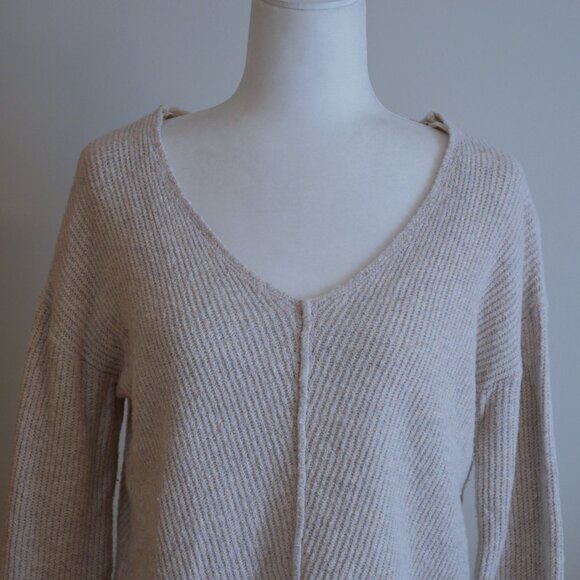 Ruby Moon Cotton Blend V-Neck Sweater - Size S - Picture 7 of 10
